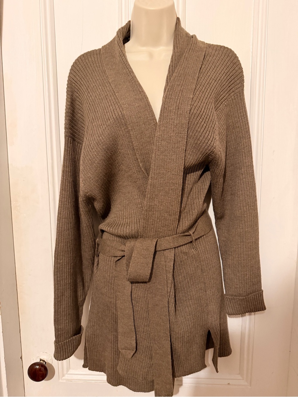Banana Republic Merino Wool Women’s Taupe Ribbed Wrap Cardigan Sweater with Belt